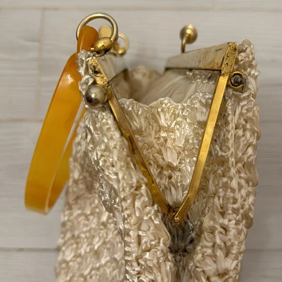 Vintage Large Woven Raffia Top Handle Ivory Cream Granny Core Handbag - Picture 13 of 14